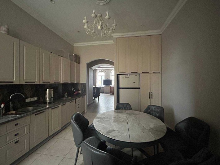 Оренда 4к квартири, Шота Руставелі 15, 100м2, Печерський р-н, Сінагога - фото 1