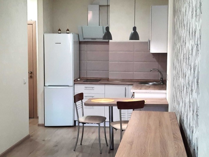 ЖК Комфорт Таун, пр.Соборності 17 к.2  1к студія, сучасна, вільна - фото 1