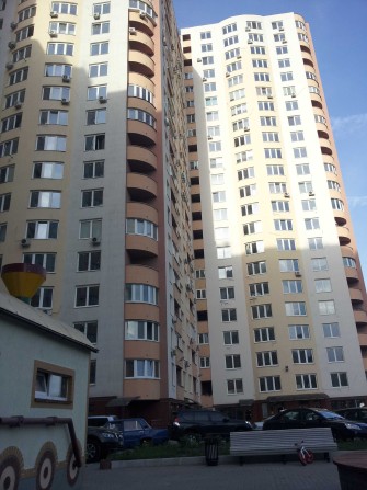 1 комнатная, пр. Лобановского, 150, метро Демеевская пройти 5 мин. - фото 1