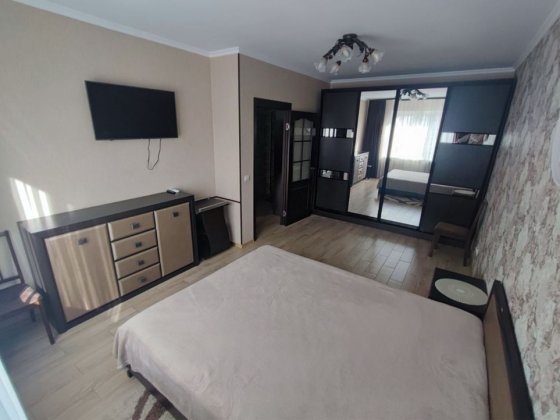 Сдам 1 ком квартиру Осокорки Позняки Чавдар Патриотика