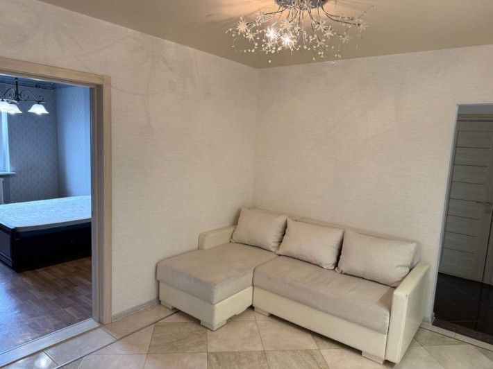 Оренда просторої 3-к, Пчілки 4, Позняки - фото 1