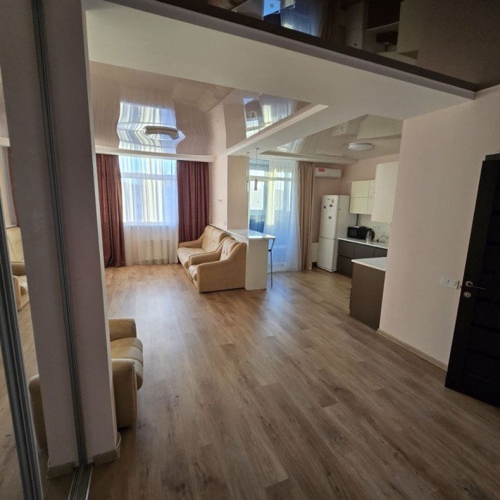 Оренда 1-кімнатної квартири в ЖК «Рідний Дім» (бульвар, гарний вид) - фото 1