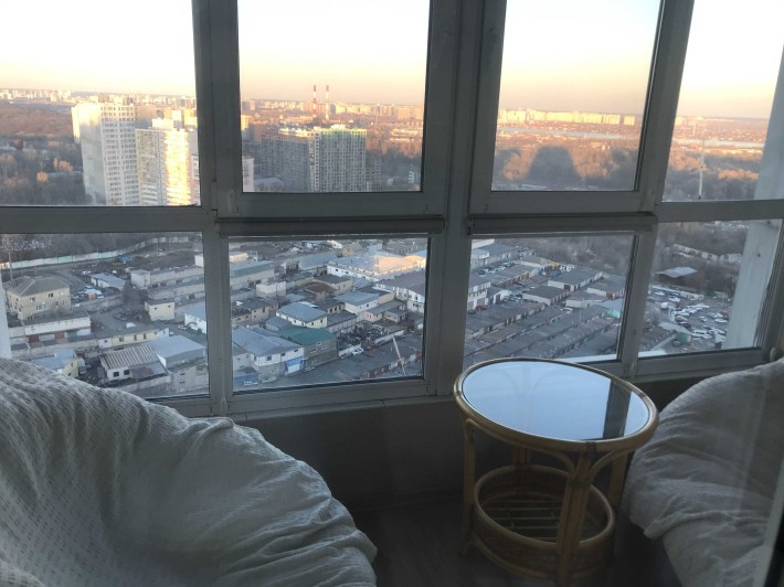 Ексклюзив. Панорамна 5-кімнатна біля величезного парку. Є гараж. - фото 1