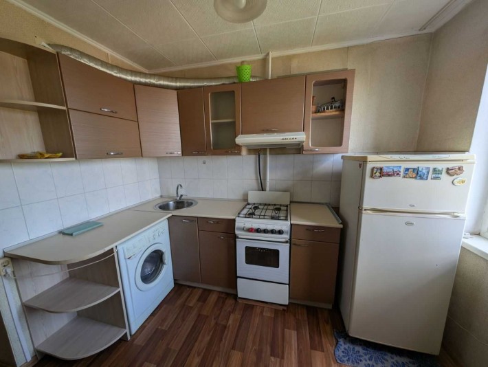 1-кімнатна квартира по вул. Петра Курінного (Комісара Рикова), 1 - фото 1