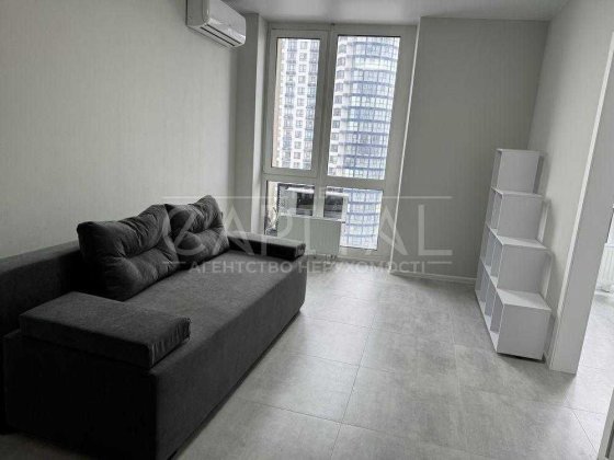 Оренда 2-к квартири 55 м² , Панорамний вид , 1 хв до метро Славутич