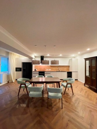 Нова 4 кім. у новому будинку, метро Контрактова пл., вул. Нижній Вал - фото 1