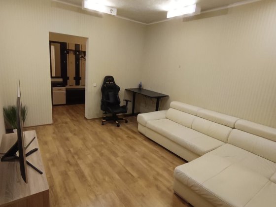 Оренда 1-кімнатної квартири в ЖК “Мега Сіті” від власника Киев