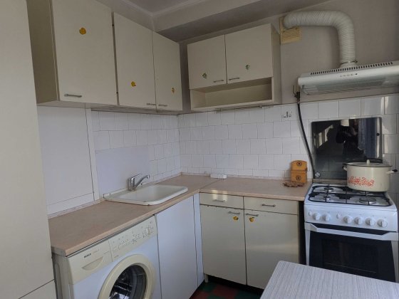 Здам 2-кімнатну кв-ру в Дніпровському р-ні, Дарницький б-р, 13 Киев