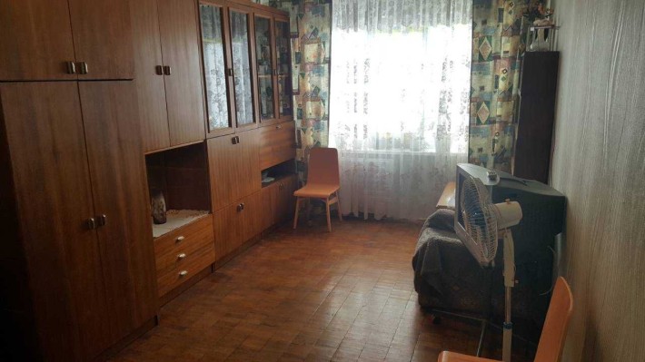 Довгострокова оренда 1 -к. кв.. метро Лівобережна - фото 1