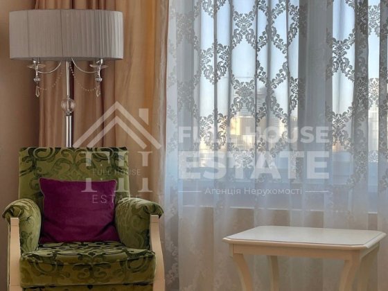 Резиденція з панорамним видом на історичний Київ. Новопечерські Липки!