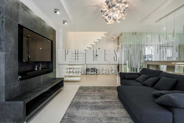 Аренда 3к квартиры 122м2, ЖК Avenue 14-16, бул. Николая Михновского - фото 1