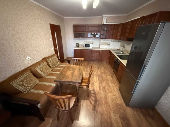 Оренда 3-х кімнатної квартири, Деміївка, Ясинуватський пров.