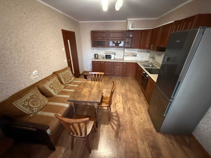 Оренда 3-х кімнатної квартири, Деміївка, Ясинуватський пров. - фото 1