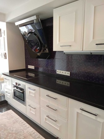 Сдам 2-к  квартиру на Антоновича - фото 1