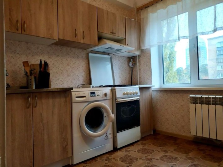 Оренда 1к, вул. Верховинна, Святошинський район, метро Житомирська - фото 1