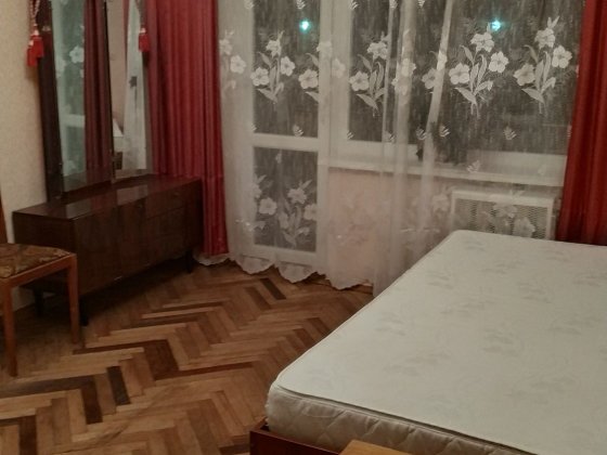 Здам трикімнатну квартиру на Нивках Київ