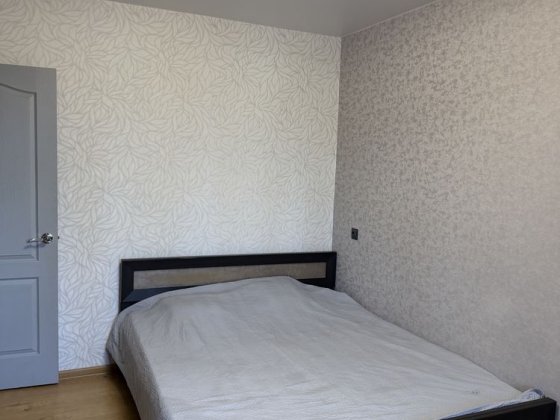 Сдам 2к квартиру на улице Дегтеревской/возле метро Шулявка