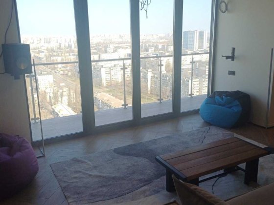 Велика 2-кімнатна квартира преміум-класу в ЖК «Воскресенський»