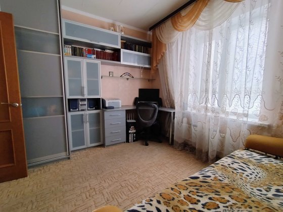 Дарницький. Оренда 2к квартири метро Вирлиця - 5хв.