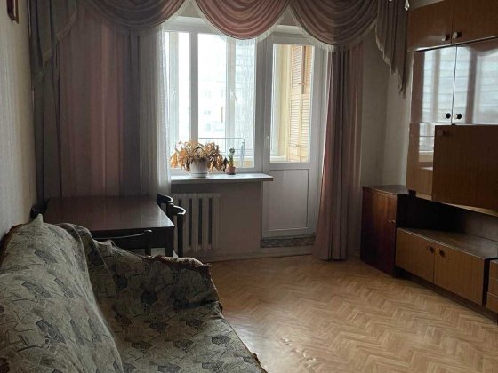 Здаеться 2 кім квартира вул Антипова 2/10 Київ