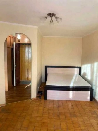 Здається роздільна 1-к квартира біля м.Печерська 3 хв пішки - фото 1