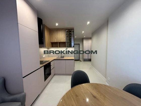 Сдам квартиру в ЖК Варшавський