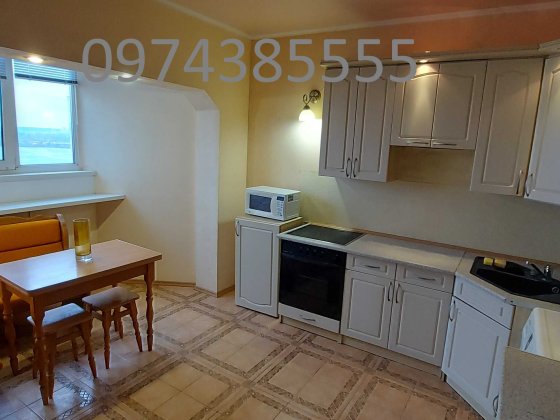 Метро Харківська 2 кімнатна Бажана 36 Киев