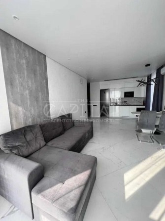 Оренда ЖК Славутич 2.0, вул. Зарічна 6 , Генератор. 74м2 - фото 1