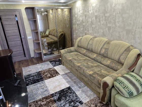 сдам 2х комнатную квартиру без посредников воскресенка Вильде 4