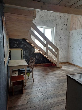 Трьохкіматний лофт на М.Славутич з двома санвузлами та підсобками - фото 1