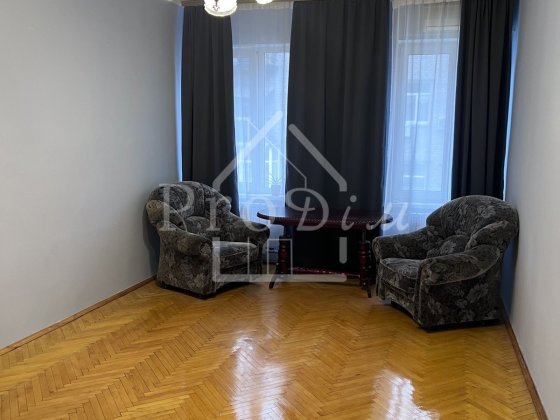 Оренда 2к квартири Поділ Контрактова Волоська 36/38 Паркінг