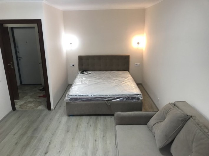 Сдам в аренду 1 кв. Ул.Г.Юры,   5 минут езды м.Святошин - фото 1