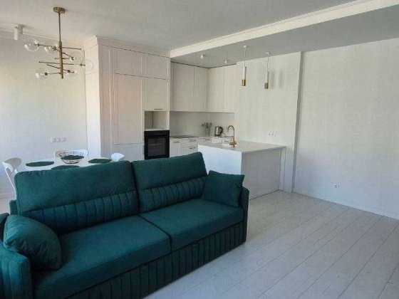 Оренда 2к квартири Комфорт Таун Березнева Перша здача Нові меблі