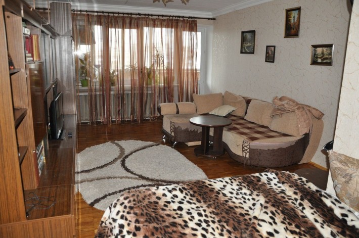 Сдам 1-кімнатну квартиру на Русанівці - фото 1