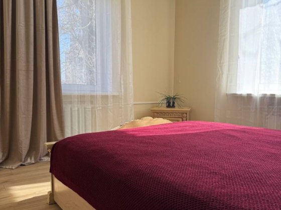 Оренда 3-х ком квартира вул Монтажників 73