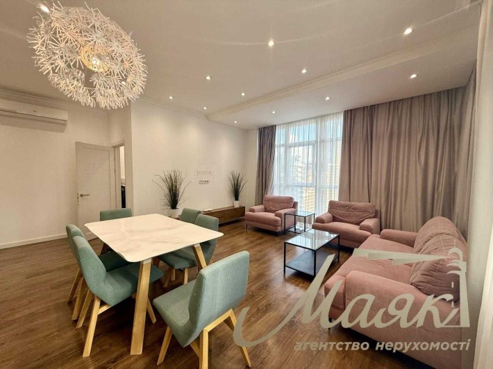 Аренда 3-комнатной квартиры в ЖК «Новопечерские Липки», ул. Андрея Верхогляда, Центр - фото 1