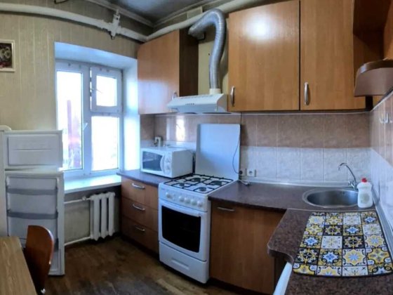 Здається 1 кім.кв. вул.Алмазова, м.Печерська Киев
