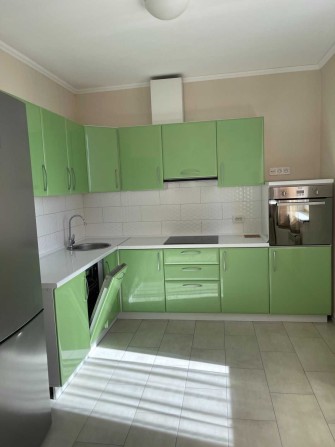 БЕЗ % СВОЯ 2 кім Ділова Тютюнника (Барбюса) Велика Васильківська - фото 1