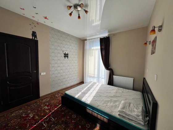 **Оренда 1-кімнатної квартири  вул. Ракетна, 24Б** Киев