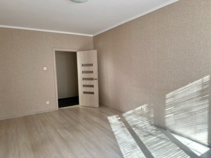 Своя квартира під офіс від власника, без меблів Позняки Осокорки - фото 1