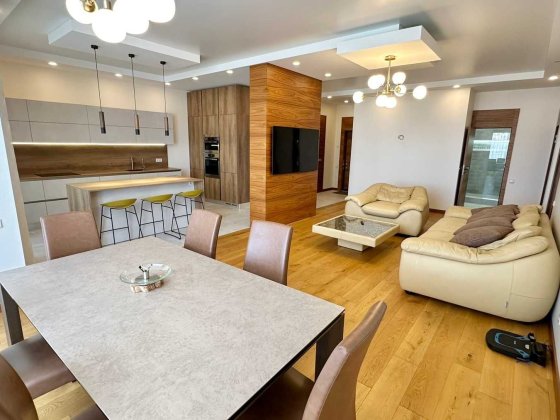 Без% Фото реал 3к суміж-розд ЖК Адмірал підземн.паркінг. Біличі. озеро