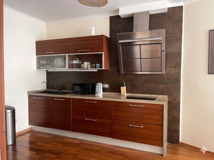 Бажана Миколи - 1 М - фото 1