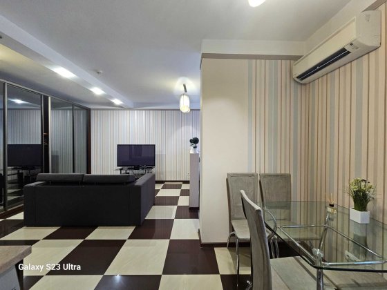 Чудова, стильна 1кім -студія, вул Е.Чавдар 8 м.Осокорки 7хв. Власник!