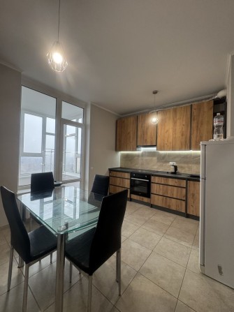 Двокімнатна квартира в ЖК Академ квартал, від власника - фото 1