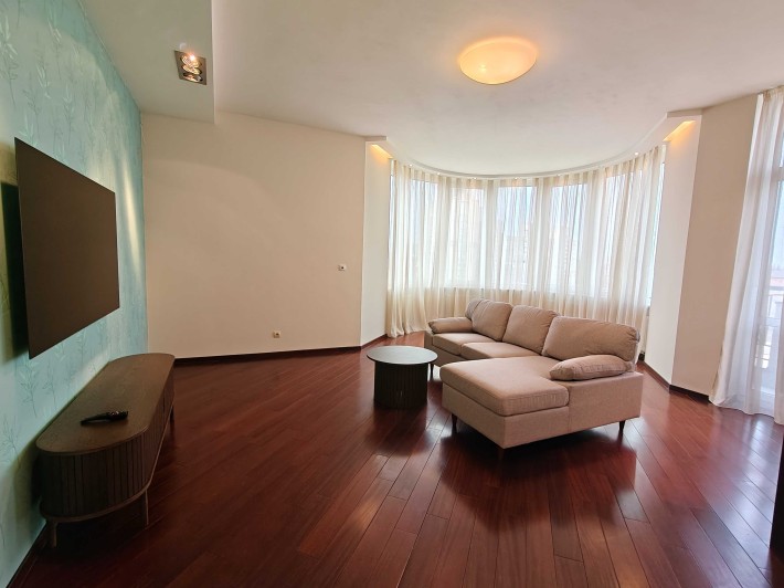 Парк   метро Шулявська 12 хв. Центр, перша здача, 2-х.кім.сучасна - фото 1