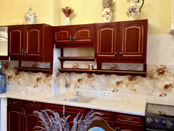 Оренда 3к квартири  вул. Богдана Хмельницького 50 ЦЕНТР