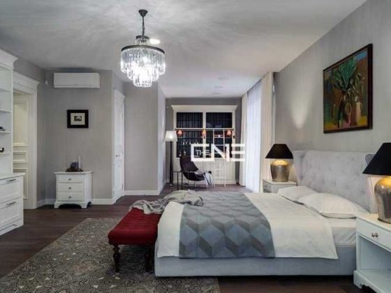 Преміальна квартра в центрі 160м ВПЕРШЕ В ОРЕНДІ-ТОРГ