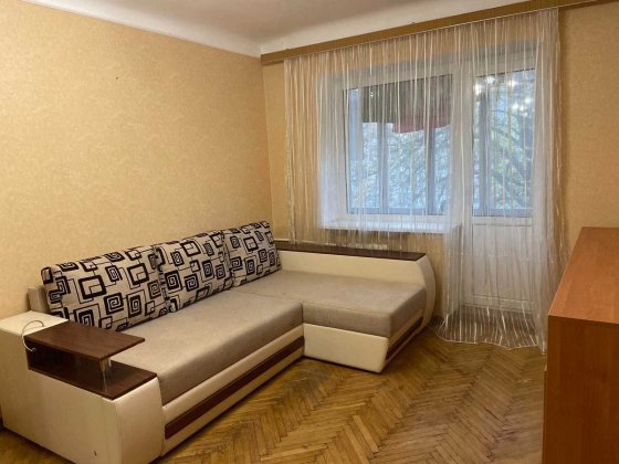 Довгострокова оренда 2 к кв по вул. Василя Овсієнка (Білгородська), 12