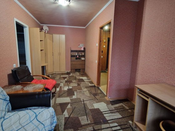 Вул. Шепелева 10. Відрадний масив. Київ