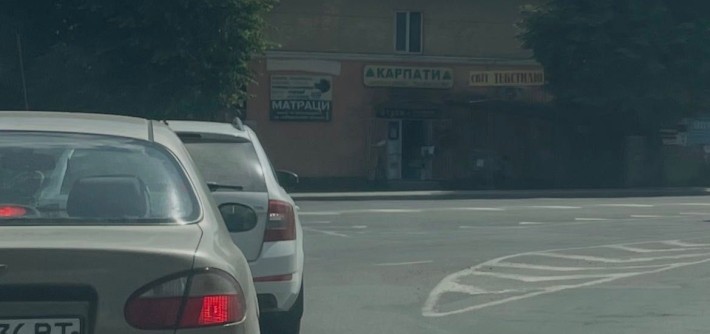 Здам місце під кавовий апарат/питна вода/банкомат (центр) м.Дрогобич ! - фото 1